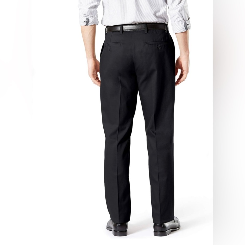 NWT Dockers Men's Classic Fit Signature Khaki Lux Cotton Pants Size 36x32 - Picture 3 of 8